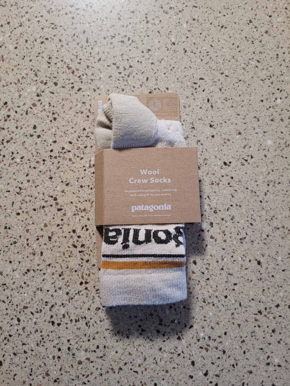 Patagonia Large Merino Wool Crew Socks Park Stripe Oatmeal Mens 9-12 Women 10-13